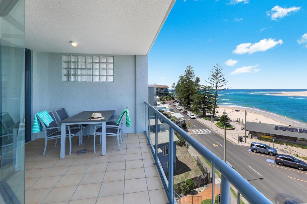 Cerulean Apartments Caloundra Esterno foto