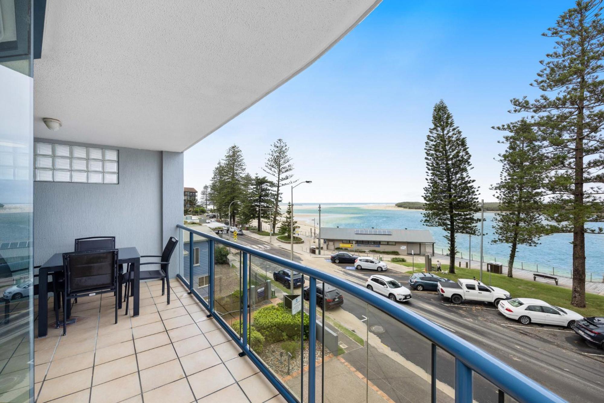 Cerulean Apartments Caloundra Esterno foto